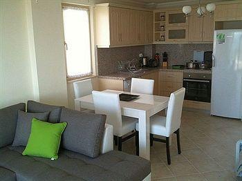 Royal Heights Apartments Bogazici Extérieur photo